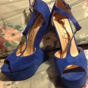 COPY - Stylish and comfy blue heels for Behappy💕